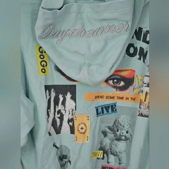 NWT Daydreamer LA Sound & Vision patch pocket graphic hoodie with embroided hood - Picture 3 of 9